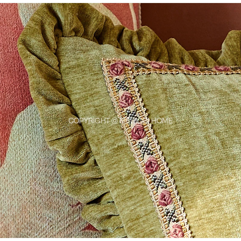 Medicci Home GG Style Inspired Dancing Crane Decorative Cushion Cover High Grade French Retro Pillow Case 45x45cm For Sofa Couch 240807