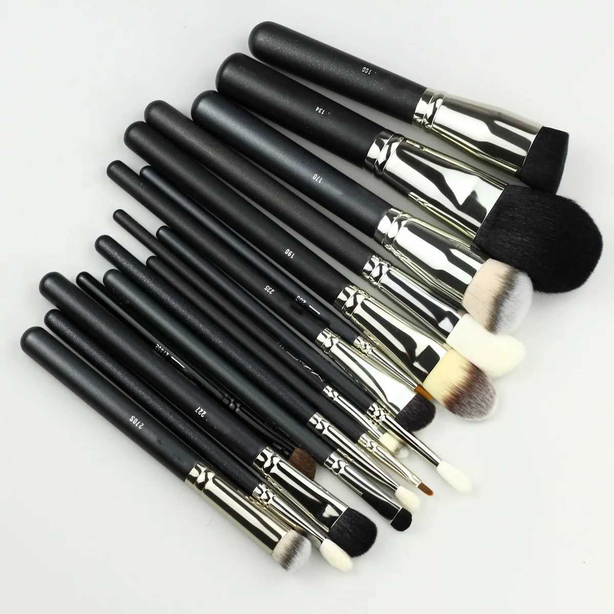 1pc M series Makeup brushes Powder Contour Eyeshadow Make Up Brush Animal Hair Wood handle High quality Cosmetic tools Artist Y240807