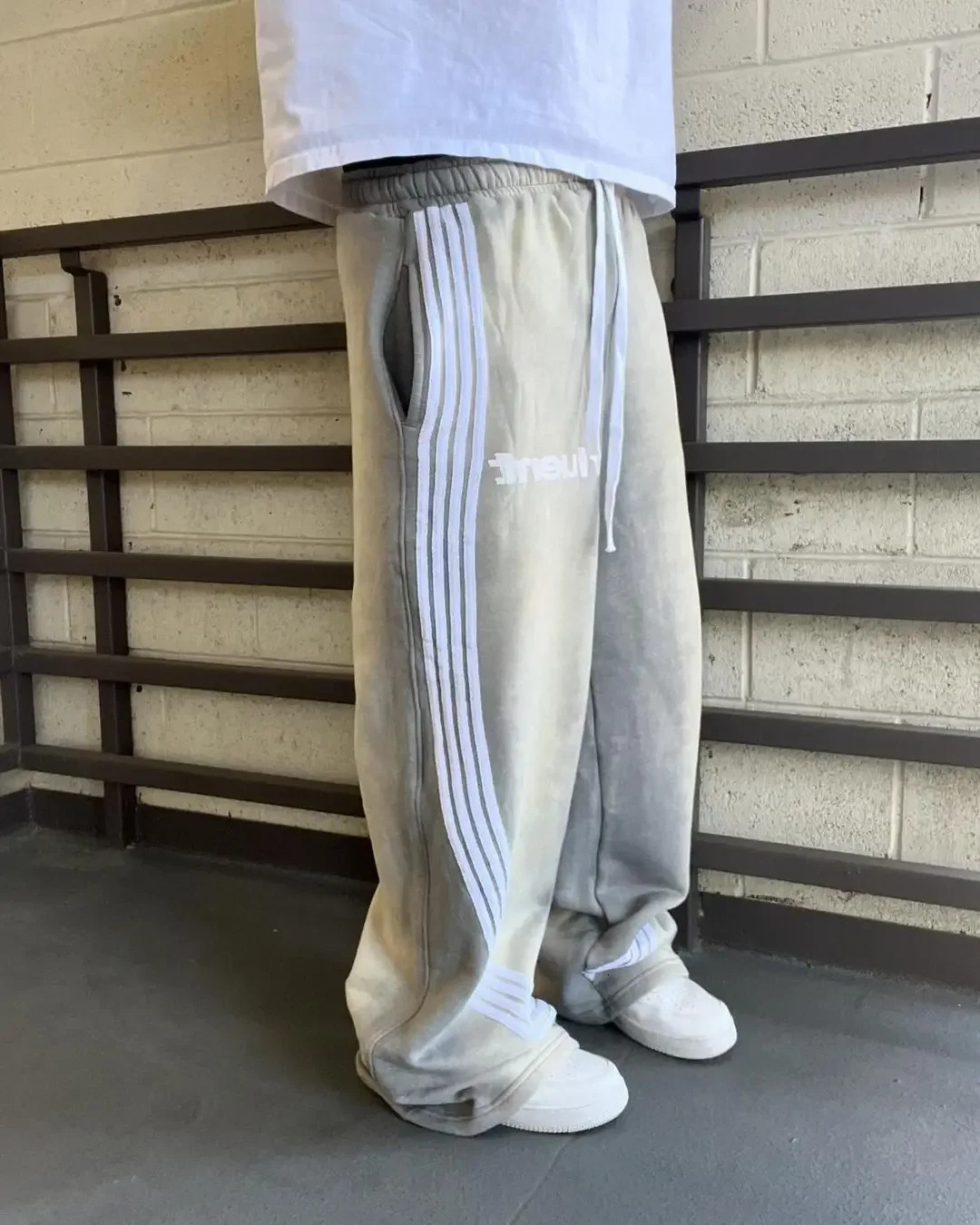 High quality long leg nine pair pants with fashionable stripes knitted casual lace dragged mens summer Y2K 240824