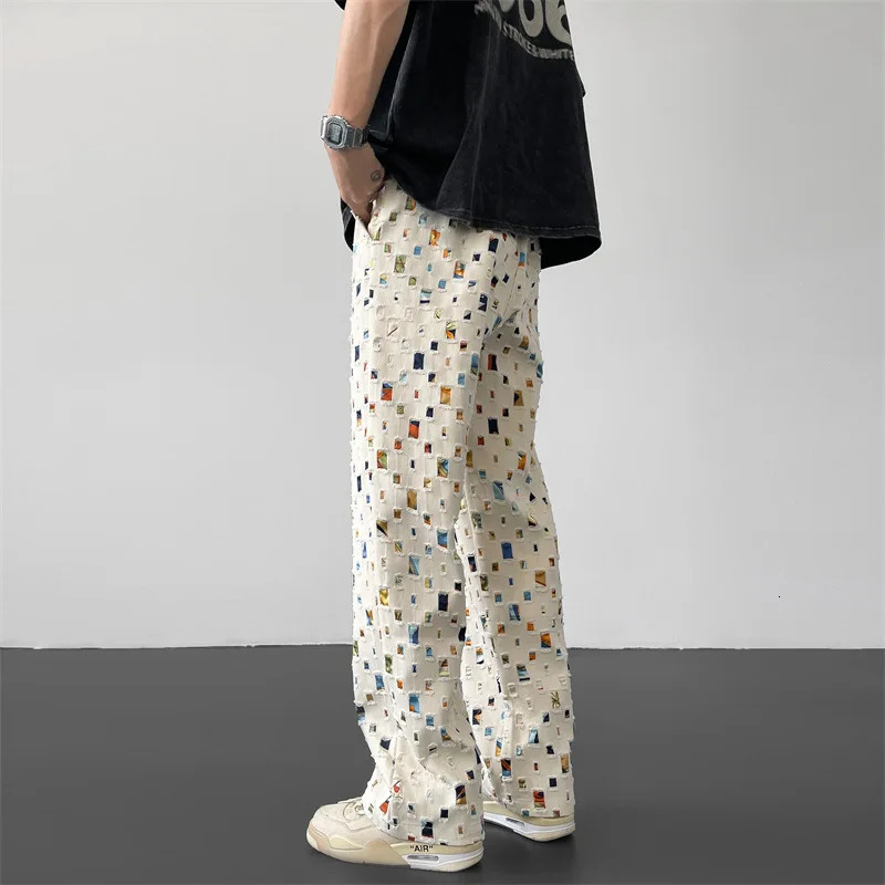 Apricot Black Plaid Pants Men Fashion Retro Hollow Out Pants Men Streetwear Hip-hop Loose Hole Straight Pants Mens Trousers 240807