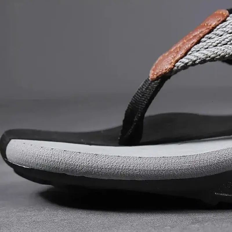 Mens Woven Striped Flip-flops Summer Indoor Outdoor Lightweight Comfortable Non-slip Street Walking Beach Vacation Slides 240808