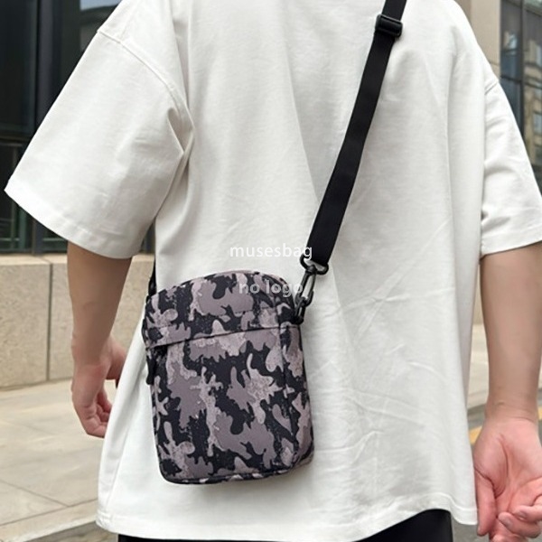 New men's small bag small shoulder mini small hanging bag small crossbody bag crossbody bag lightweight boys crossbody bag