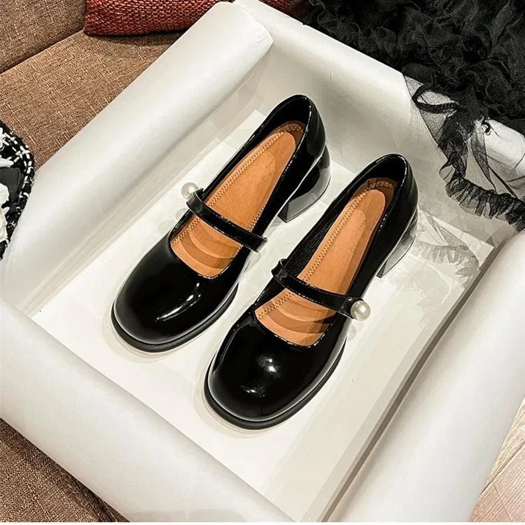 Spring Style Women Elegant Pearl Buckle Heel Pumps Square Toe Leather Fashion Mary Jane Shoes Mid-heel Shoe 240808
