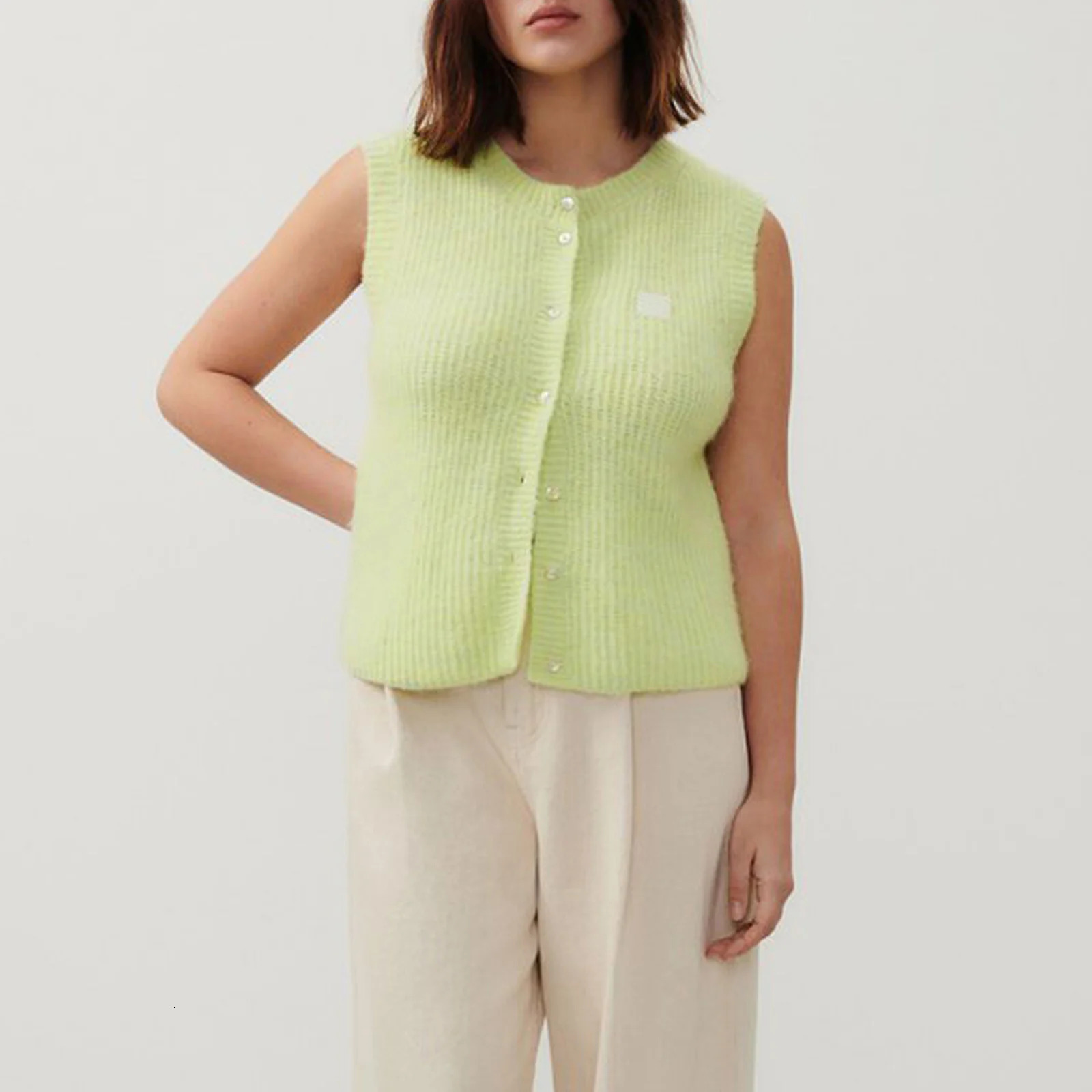Gaono Women Knitted Tank Tops Casual Summer Solid Color Button Front Basic Vest Sleeveless Shirt y2k Aesthetic Clothes 240808 - view 6