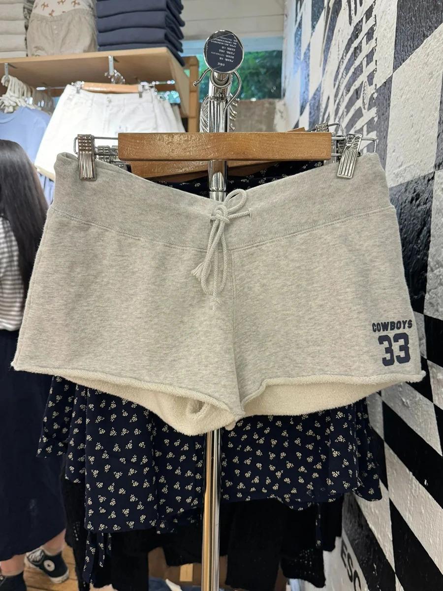 33 Cowboys Print Drawstring Sweatshorts Women Raw Hem Loose Straight Shorts American Vintage Streetwear Cotton Short Pant Y2k 240808