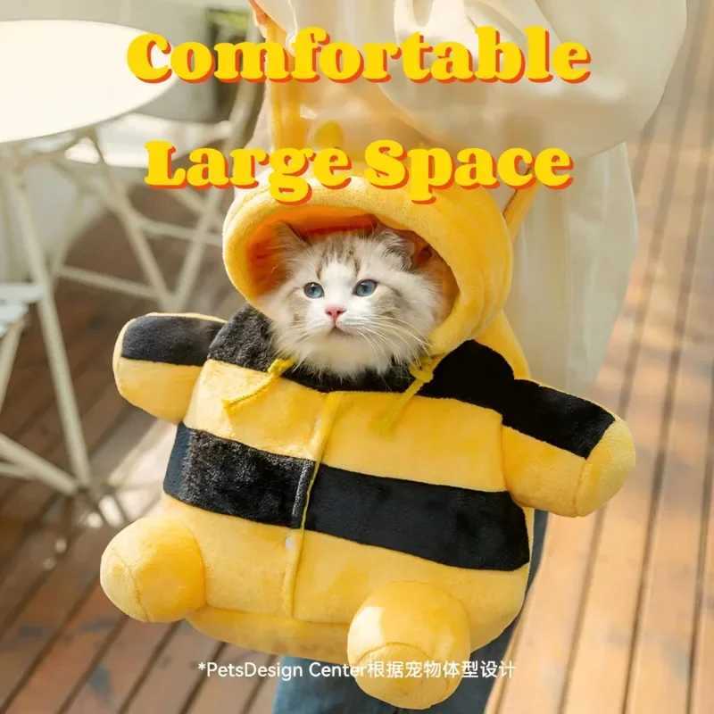 Others Dog Carrier Dog Carrier Cute 3D Bee Cat Carrier Bag for Autumn Winter Warmth Windproof Dog Crossbody Shoulder Bag Portable Pet Travel Supplies 