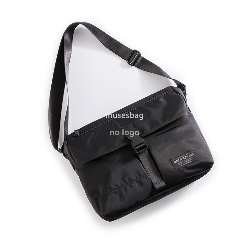 Korean casual men's shoulder bag Oxford cloth personality sports messenger bag Trend fashion youth commuter crossbody bag