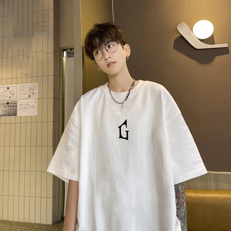 Gothic Letter G Printed Mens Street Clothing Fashion Cotton Tshirt Y2K Retro Hip Hop Oversized Top 240822