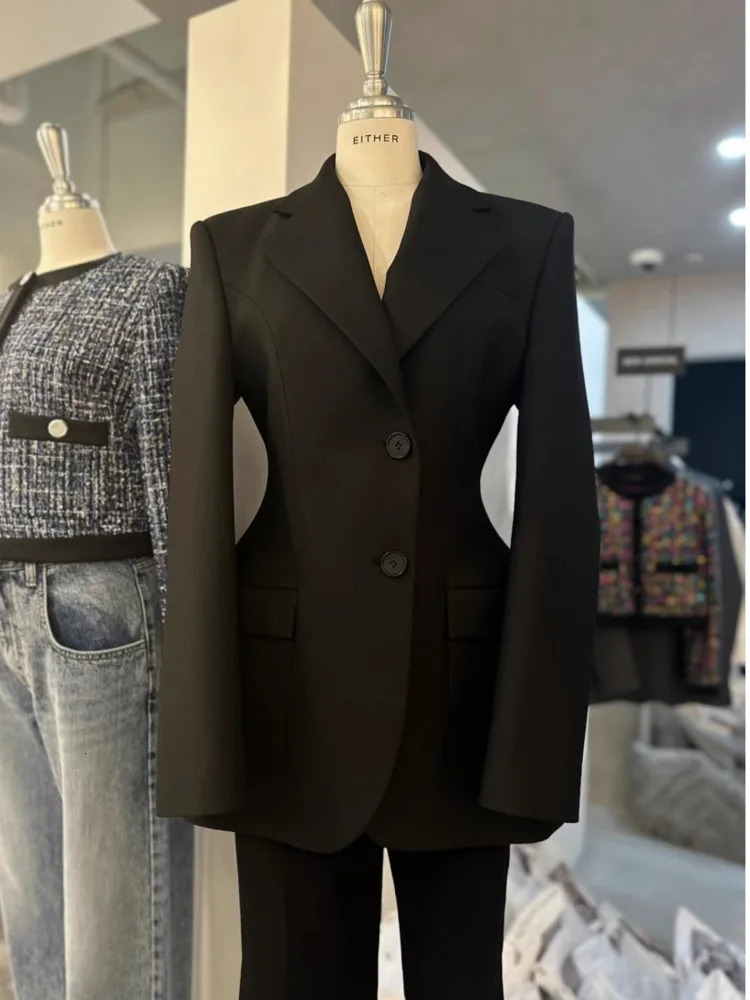 oein Suit jacket women spring fashionable hourglass waist suit top 240808