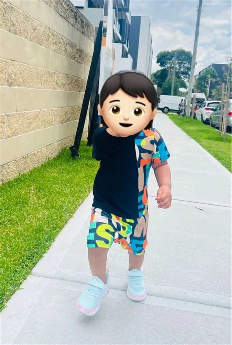 Clothing Sets New Fashion Preschool Baby and Boy Clothing Set with Alphabet Printing Cotton Short Sleeves O-neck T-shirt and 2-piece SetY241225FNSY