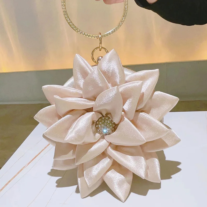 Flower womens handbag champagne handbag almond dinner handbag fairy wedding party cocktail Minaudiere shoulder bag coin wallet 240807