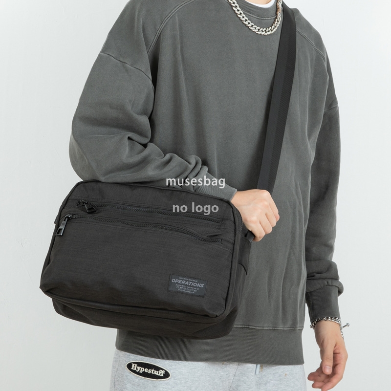 Korean casual large capacity canvas shoulder bag men's horizontal messenger bag Fashion trend multi-layer female crossbody bag