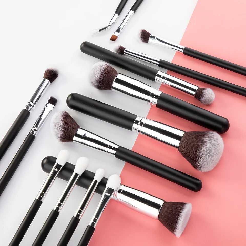 15pcs Black Brushes Set Eye Shadow Powder Foundation Concealer Cosmetic Makeup Brush Brochas De Maquillaje Y240807