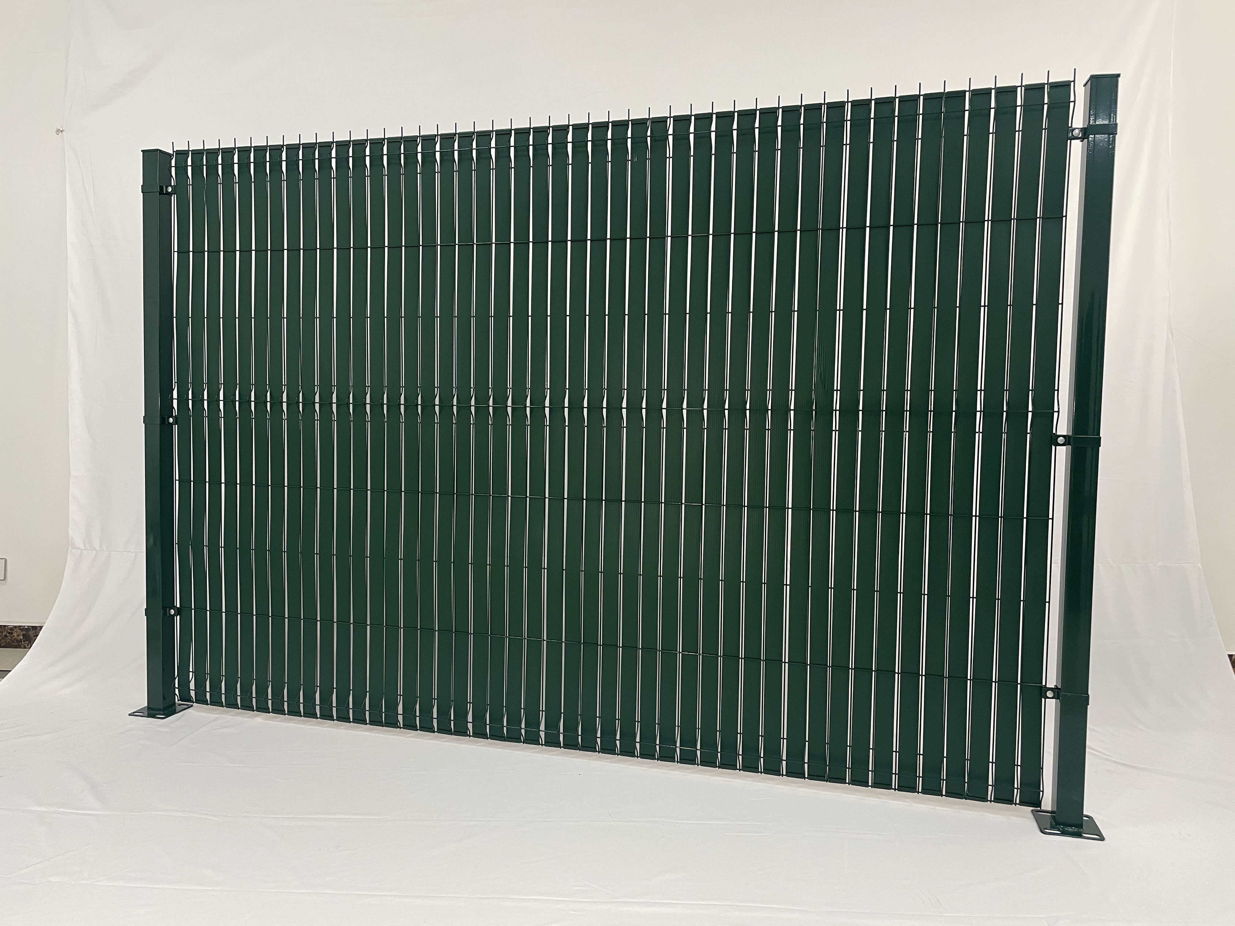Fence cloth clip PVC46mm courtyard decoration fence, plastic garden fence, privacy tape roll hook mesh fence