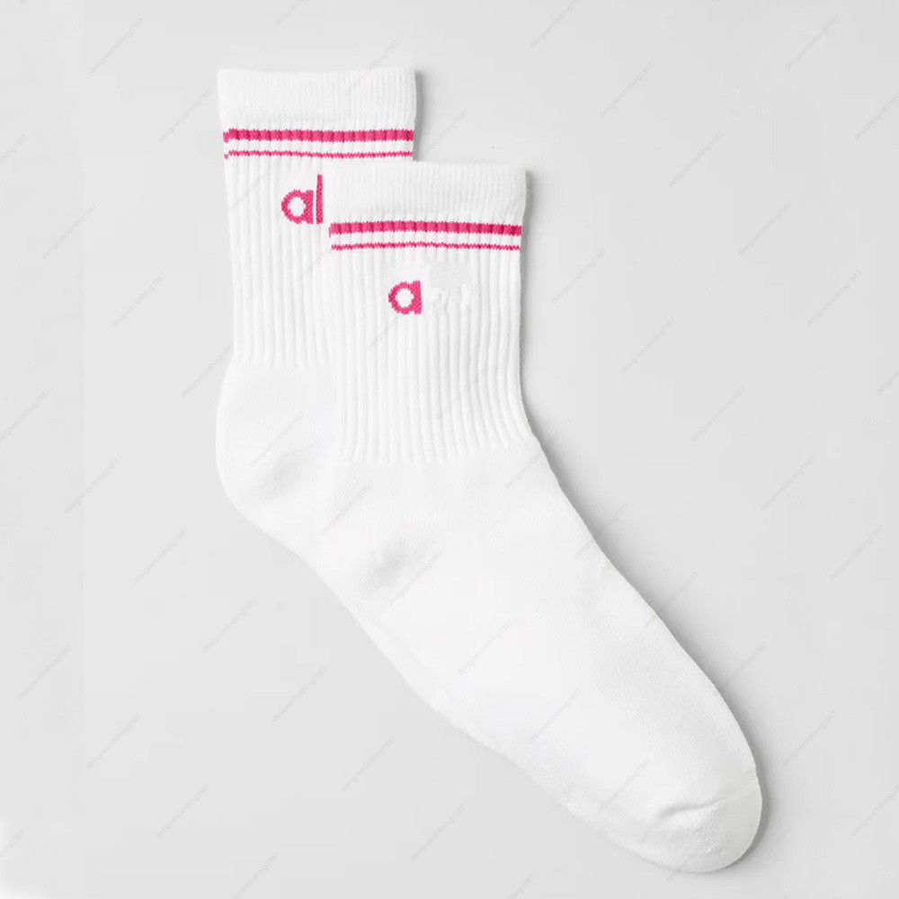 Sports Sock Elite Sport Designer Socks Middle Tube Men Women Free Shipping High Quality One-Size-Fits-All