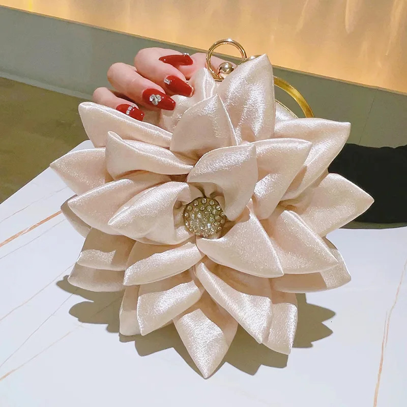 Flower womens handbag champagne handbag almond dinner handbag fairy wedding party cocktail Minaudiere shoulder bag coin wallet 240807