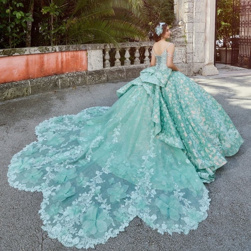 Mint Green Shiny Quinceanera Dresses Off the Shoulder Beads Crystal wer Bow Sweet 16 Vestidos 15 De Girls Ball Gowns