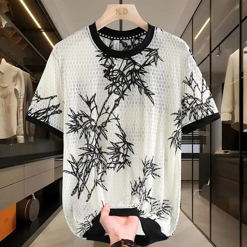 Simple and fashionable summer mens O-neck printed hollow high-dimensional fashionable casual fully matched loose short sleeved T-shirt top240808