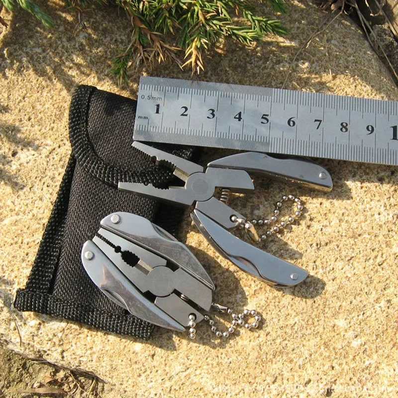 Portable multifunctional folding wrench stainless steel folding knife keychain screwdriver camping survival EDC tool travel kit W240808