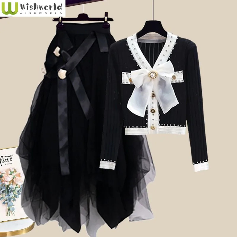 Spring/Summer Set Womens Korean Fashion Bow Sweater Age Reducing Half Skirt Elegant Womens Two Piece Set 240809