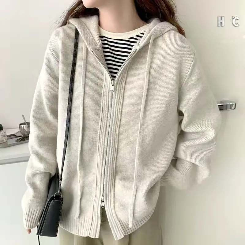 Womens Hooded Sweater Top Small Early Autumn Style New Autumn and Winter Jacket Solid Color Cardigan Womens Knitted