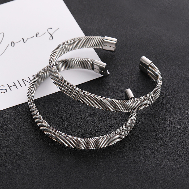 Fashionable stainless steel mesh bracelet with C-shaped opening elastic electroplating high-end feel bracelet
