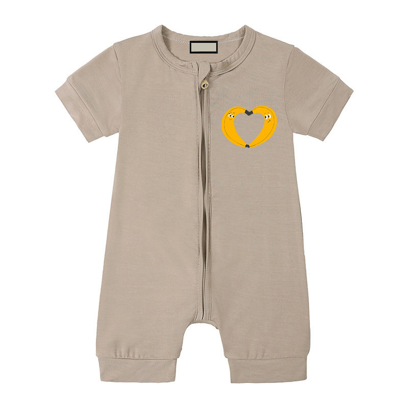 Rompers Luxury Kids Clothing Designer Jumpsuits Rompers Short Sleeve Casual Zipper Bodysuits Boys Girls Baby Bodysuit Children Outfits Cute Love PriY2