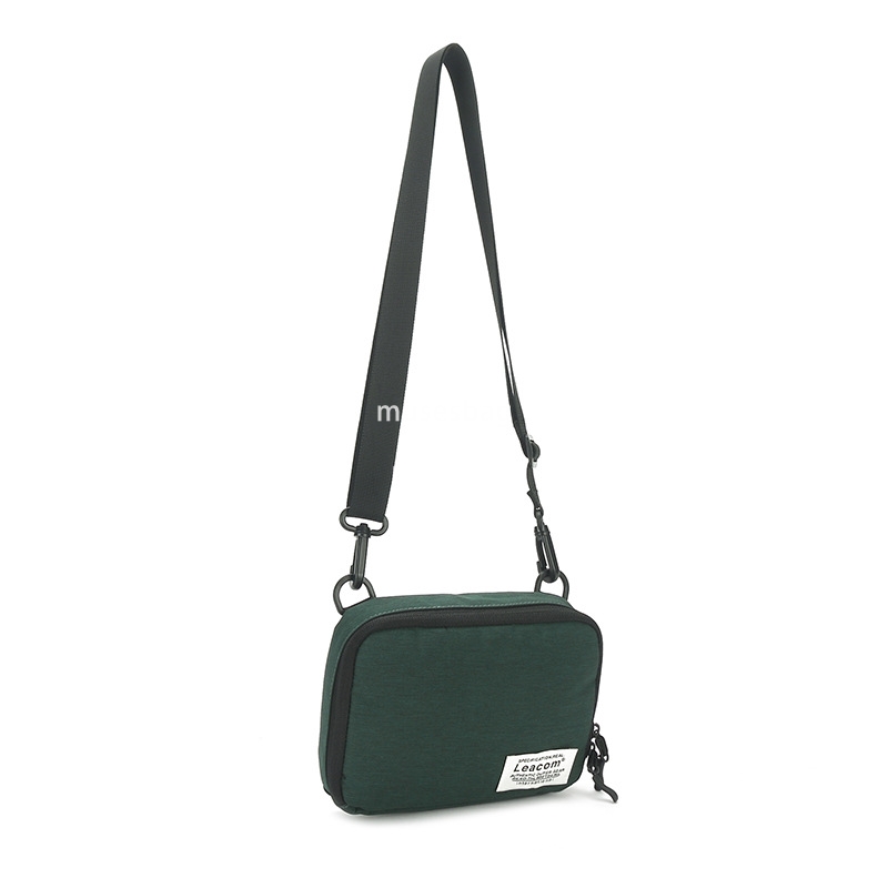 Spring and summer new men's crossbody bag fashion brand small crossbody bag men's bag backpack crossbody bag men's casual mobile phone 