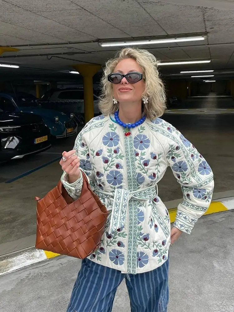 Womens Lace Up Cotton Jacket Autumn And Winter Floral Print Cardigan Quilted Elegant Ladies Street Outerwear y240824