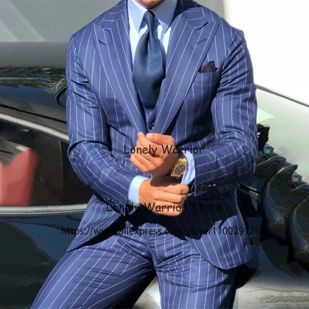 Royal blue striped mens ultrathin suit suitable for weddings grooms evening gowns lapel business jackets 3piece sets of clothing vests pants 240809