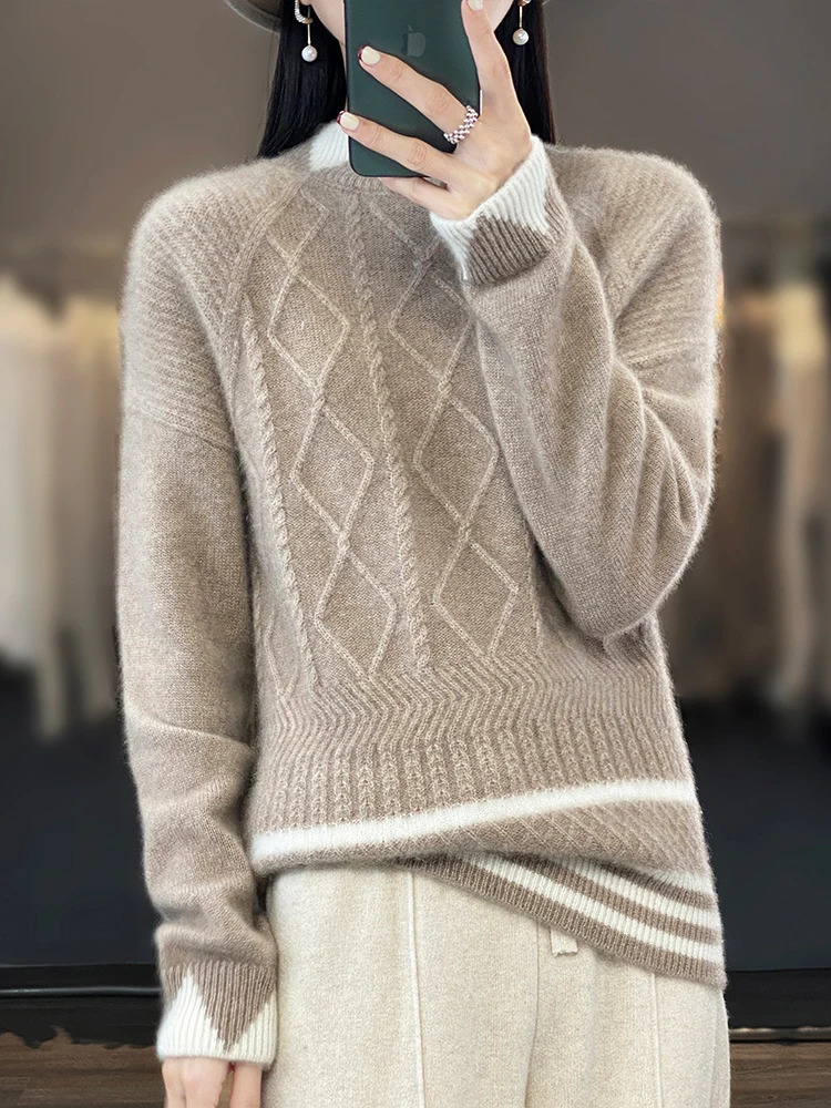 Autumn and Winter 100% Pure Woolen Sweater Womens Half Height Round Neck Contrast Diamond Sweater Loose Wool Knit Top 240812