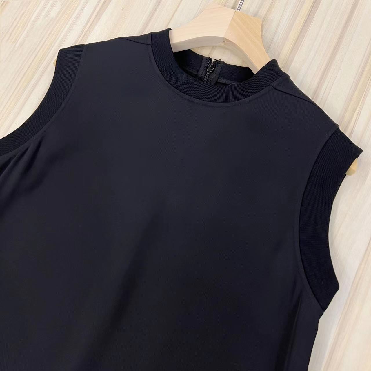 Basic & Casual Dresses Women's Sleeveless High-End Dress With Ribbed Edging Straight Tube Skirt Versatile Commuting A-Line Mid Length Skirt