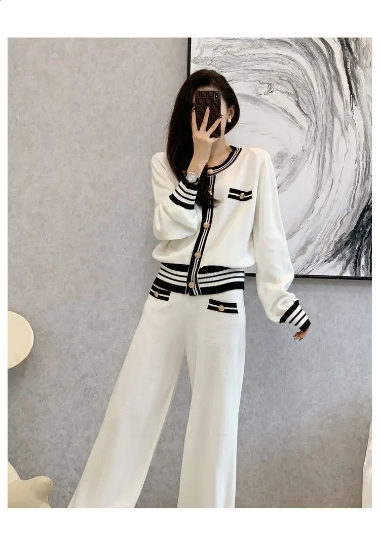 Two Piece Set Autumn Winter Fashion Knit Long Sleeve Sweater Leisure Single Breasted Suit for Women Tracksuit Clothes T41 240809