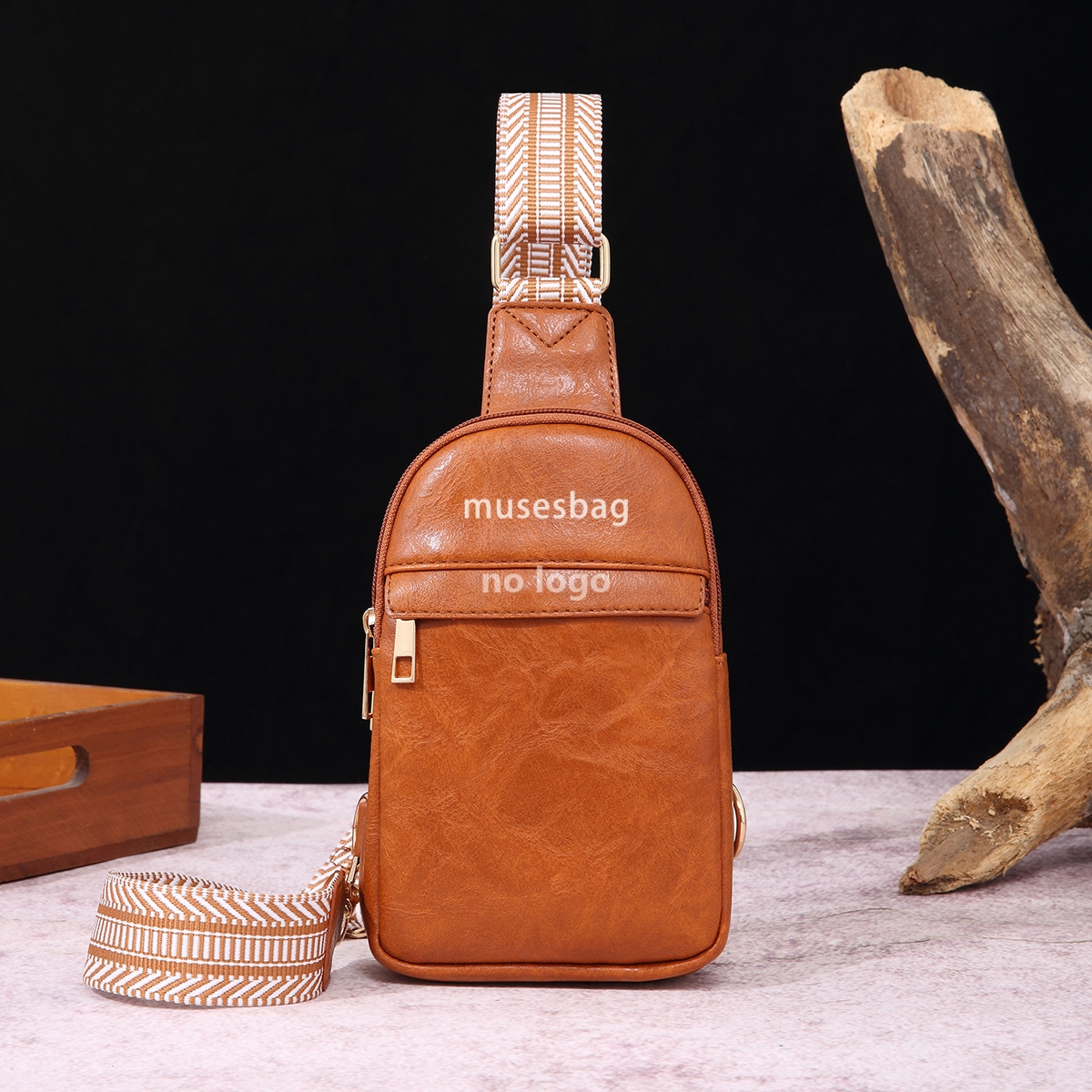 New men's and women's universal high quality crossbody bag fashion wide shoulder belt retro Bohemian women's Fanny pack