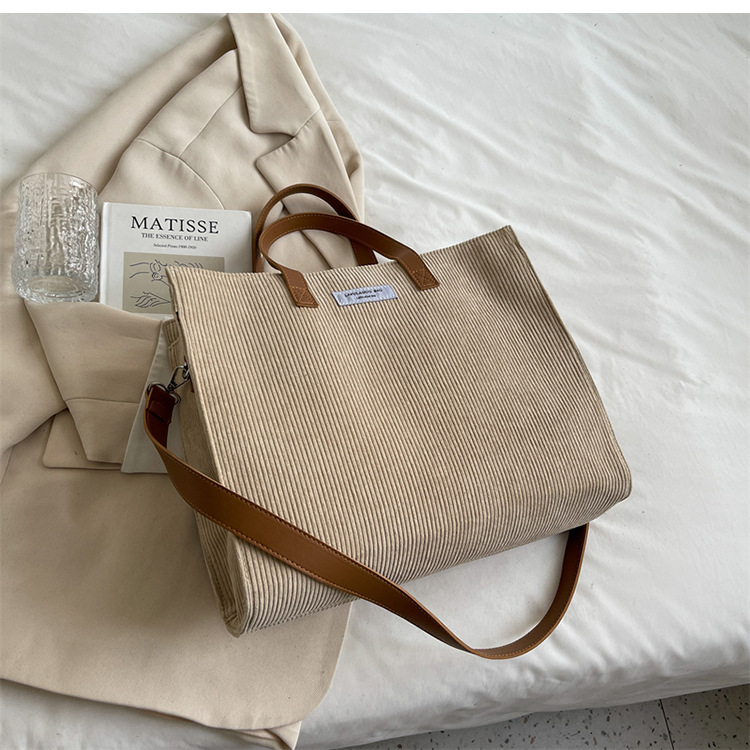 HBP Shoulder Crossbody Bag Large Capacity Fashion Bag Handheld Tote Bag Velvet Material Shopping Bag Women Handbag Plain Color Leather Shoulder Strap