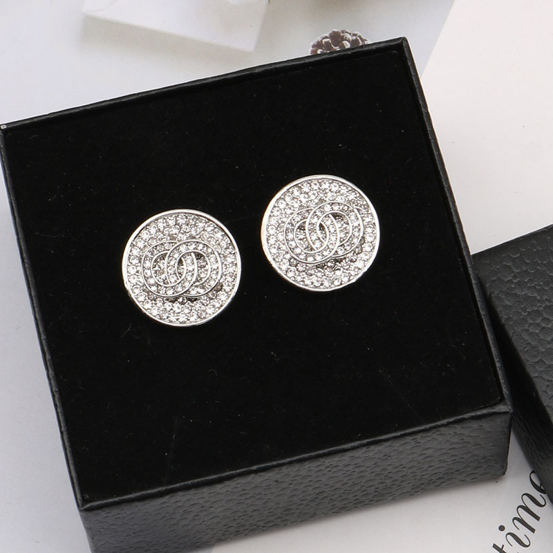 Top Quality Stud Fashion Stud Earrings Woman Luxury Designer Earring Multi Colors Crystal Letter Jewelry Women Alloy 18k Diamond Wedding Gifts Luxury Jewelry Gifts