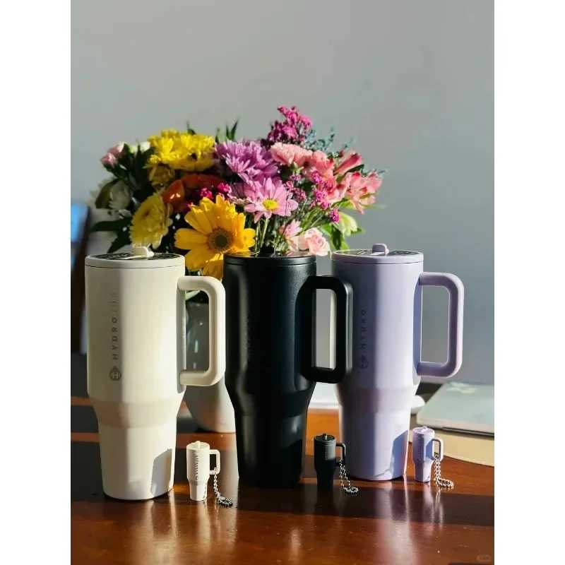 Traveler Tumbler: 32oz Stainless Steel Vacuum Insulated Travel with Straw Lid, Double Wall Thermal Iced Coffee Mug for Hot or Cold Drinks dh911125171