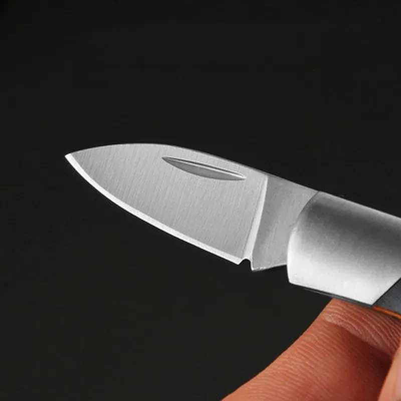 1 mini folding knife keychain stainless steel portable household fruit knife tool camping hiking outdoor knife key pendant W240808