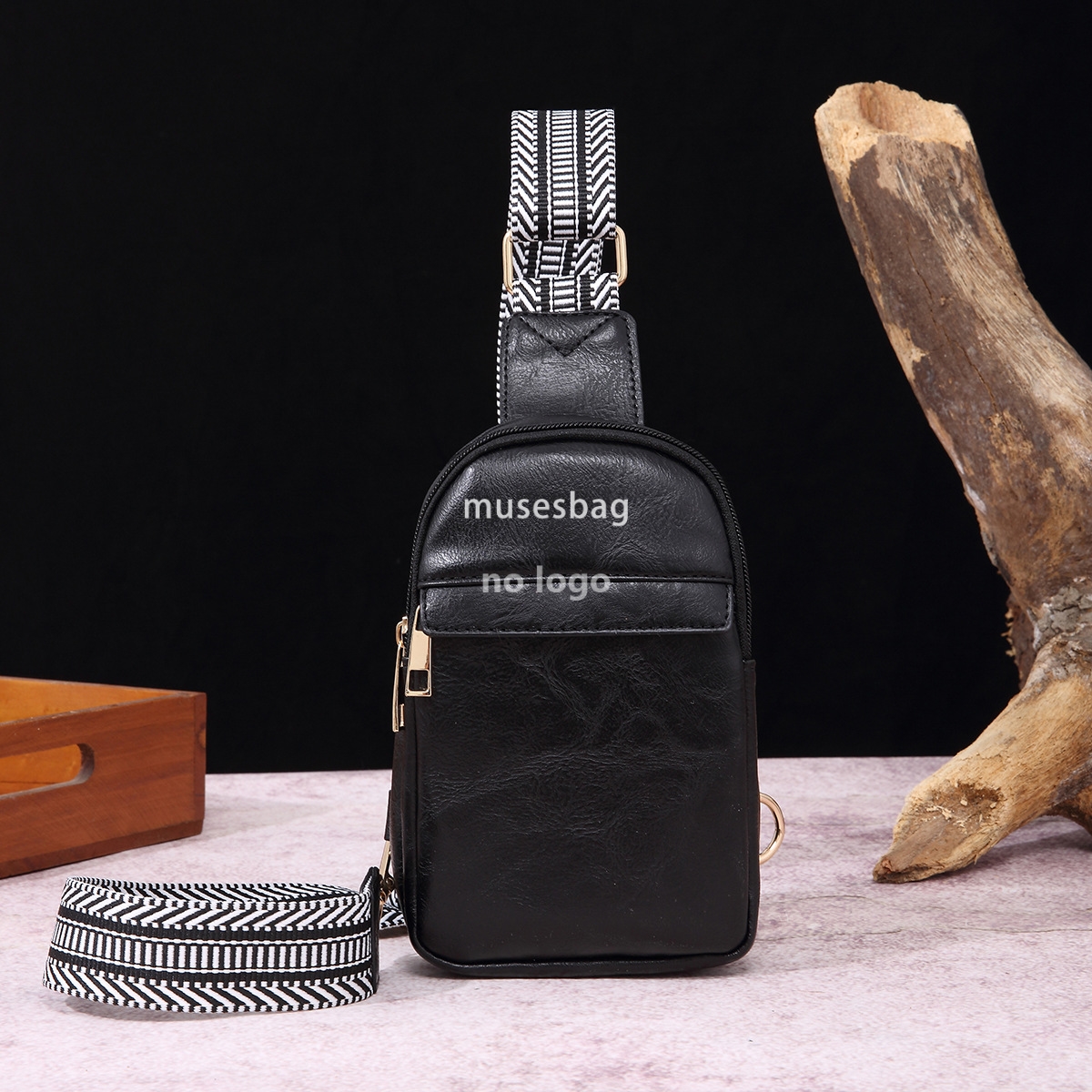 New men's and women's universal high quality crossbody bag fashion wide shoulder belt retro Bohemian women's Fanny pack