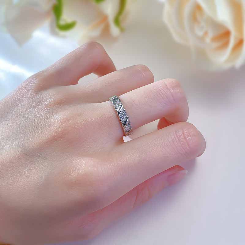 Elegant Real Sterg Sier Moissanite Dia Eternity Twist Ring