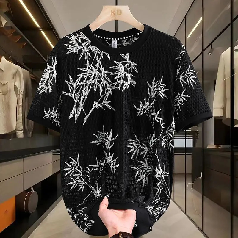Simple and fashionable summer mens O-neck printed hollow high-dimensional fashionable casual fully matched loose short sleeved T-shirt top240808