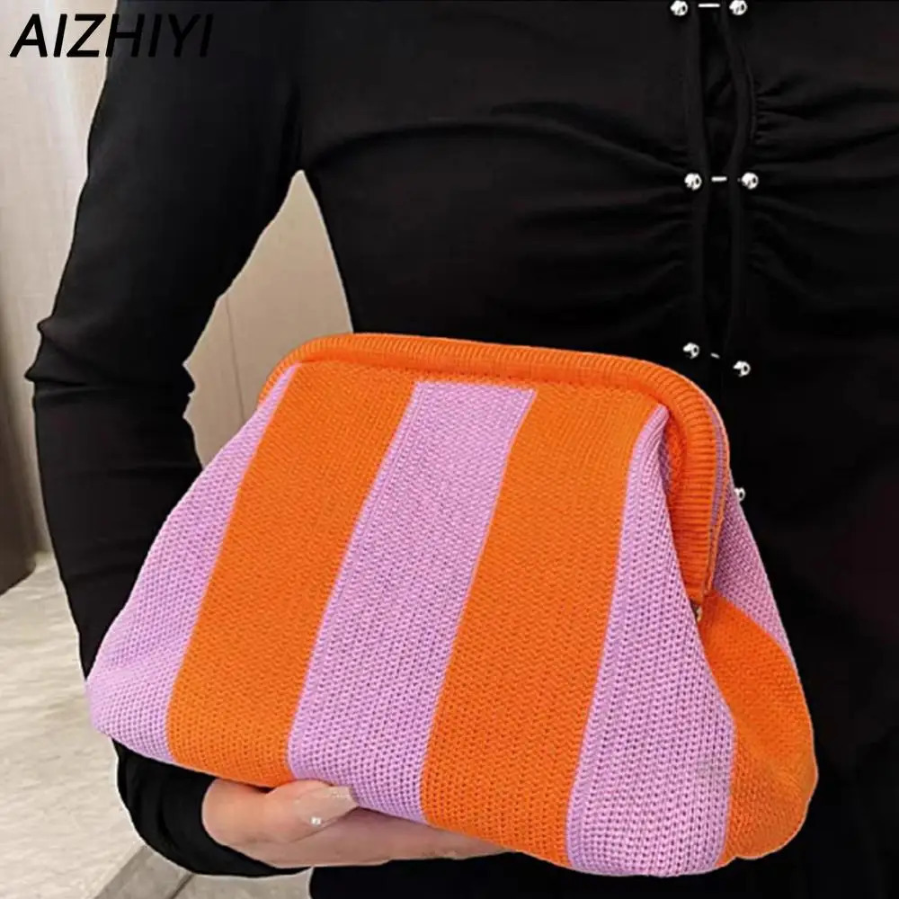Summer beach womens clutch bag crochet handbag wallet casual color lock pleated garbage woven cloud 240808