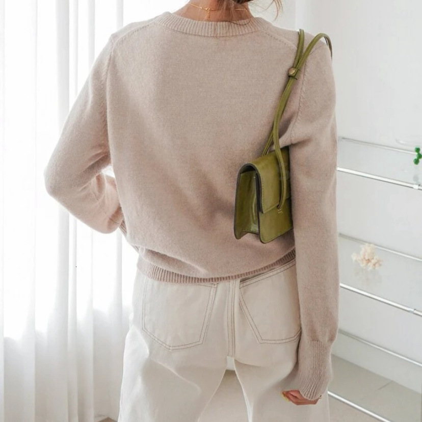 Round neck solid color women, autumn and winter new loose pullover knitted sweater for women dongdumaoyi
