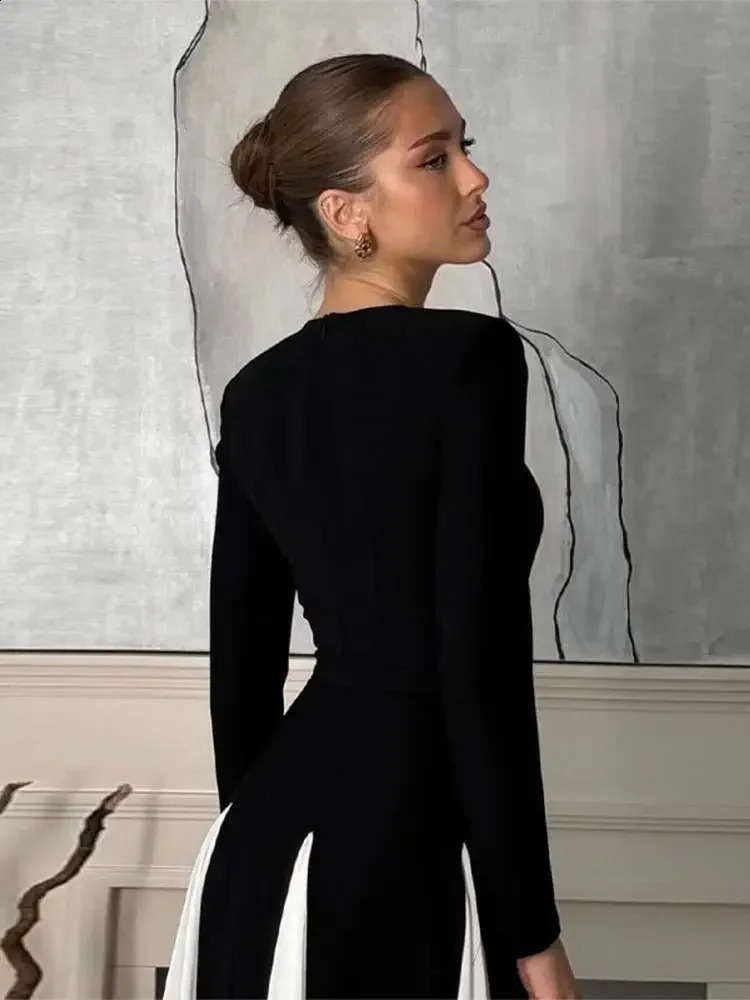 Elegant Black And White Ing Maxi Dress For Womens Fashion Oneck Long Sleeved Ultrathin Evening Gown 240809