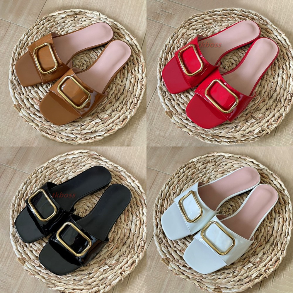 designer sandals Luxury Slippers Classic Fashion Womens Slippers Leather Decorative Elements Room Indoor Shoes Gold VLogo Signature Calfskin Flats Slide Sandals