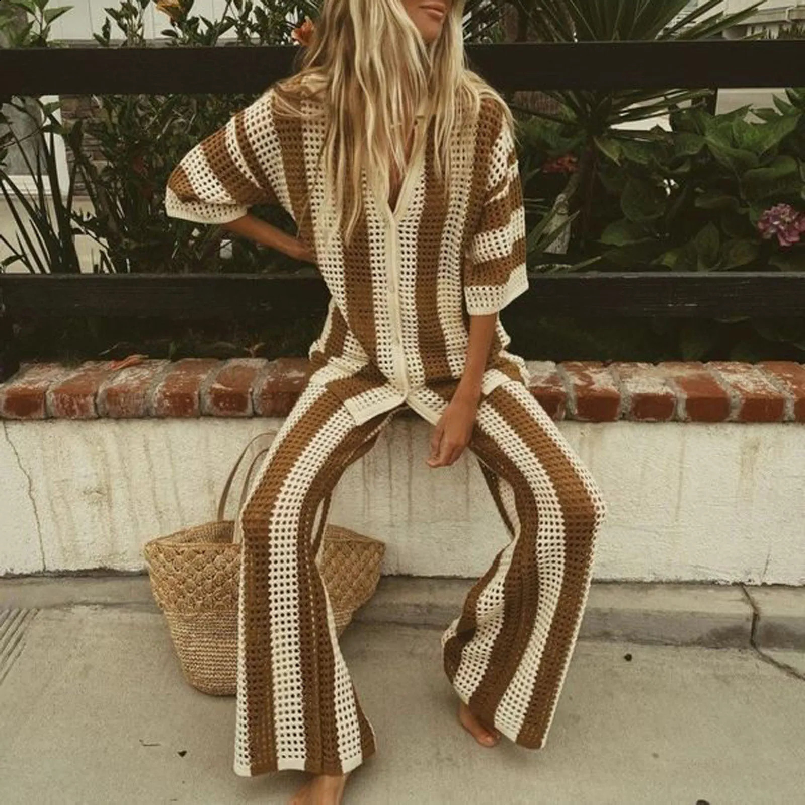 Summer Casual Holiday Vertical Stripe Outfits Women Wide Leg Lapel V-Neck Hollow Out Two Piece Suits Loungewear Beach Pant Sets 240809