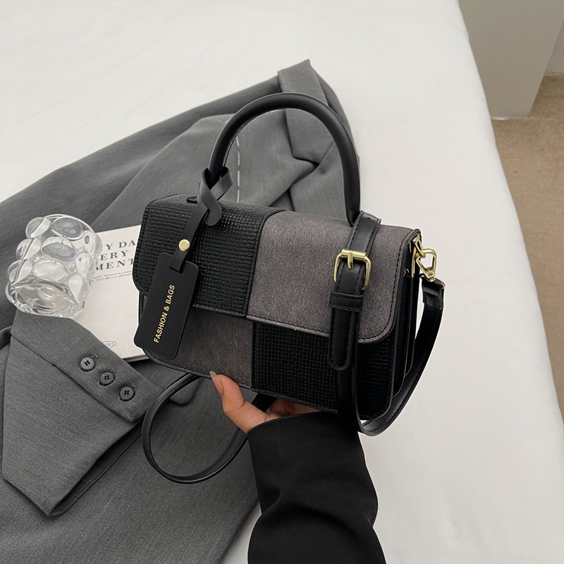 Designer tote bag tote Armpit Bag Women 2024 New Fashion Simple Hundred Small Square Bag Advanced Sense Single Shoulder Bag