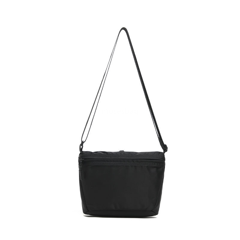 Manufacturers direct for outdoor sports crossbody bag men's chest bag satchel simple canvas bag fashion brand tooling crossbody bag