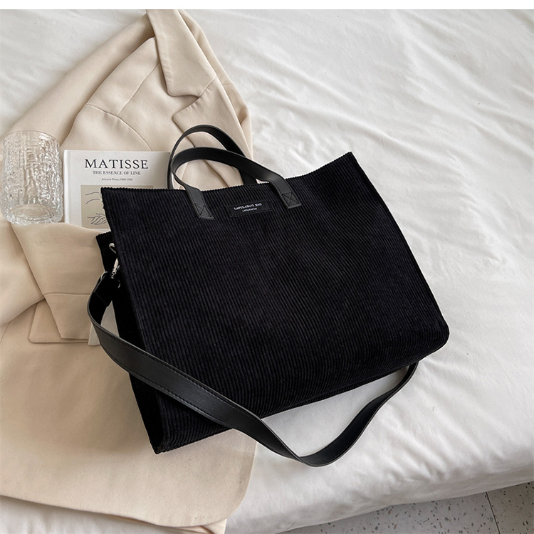 HBP Shoulder Crossbody Bag Large Capacity Fashion Bag Handheld Tote Bag Velvet Material Shopping Bag Women Handbag Plain Color Leather Shoulder Strap