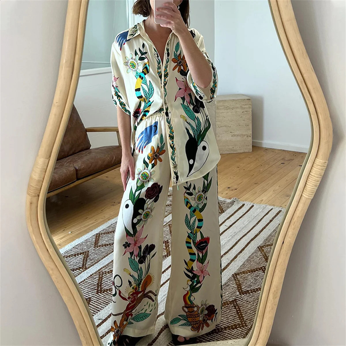 Causal Satin Printed Pants 2 Piece Sets For Women Fashion Lapel Single Breasted Long Sleeved Shirts Suits Lady Vacation Outifts 240809
